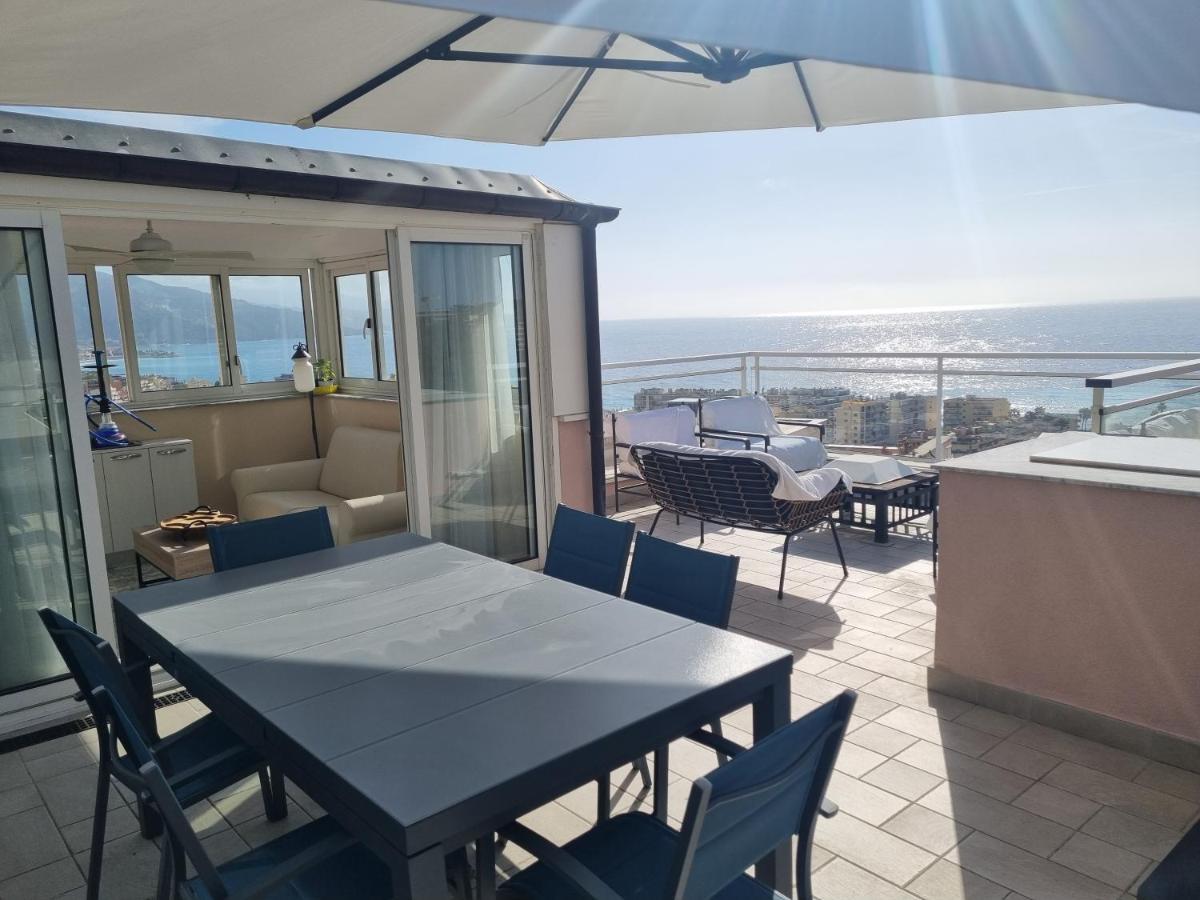 Dernier Etage D'Une Maison Roquebrune-Cap-Martin Eksteriør bilde